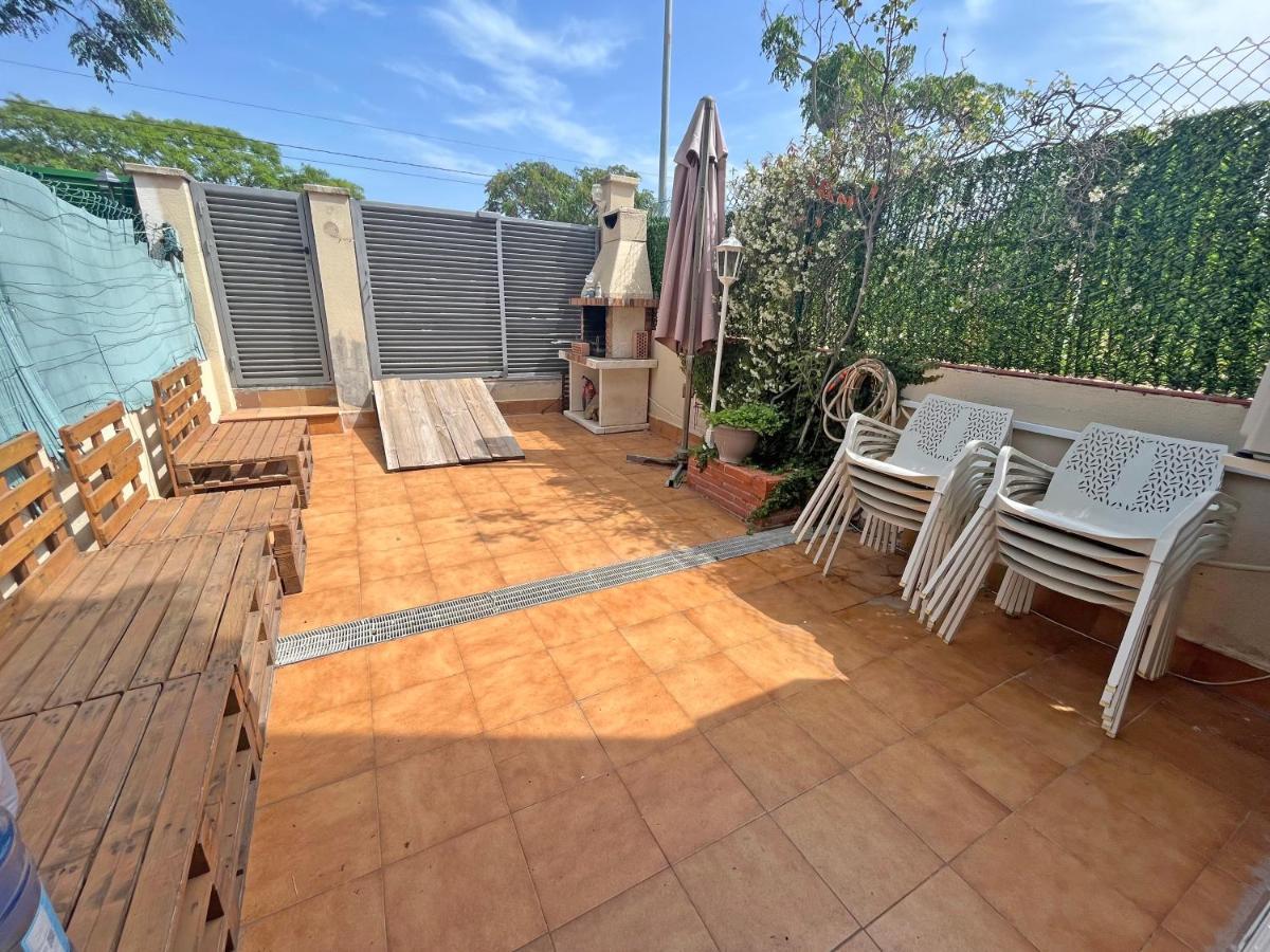 Casa En Vilafortuny Con Barbacoa Piscina Comunitaria Cambrils Exteriér fotografie